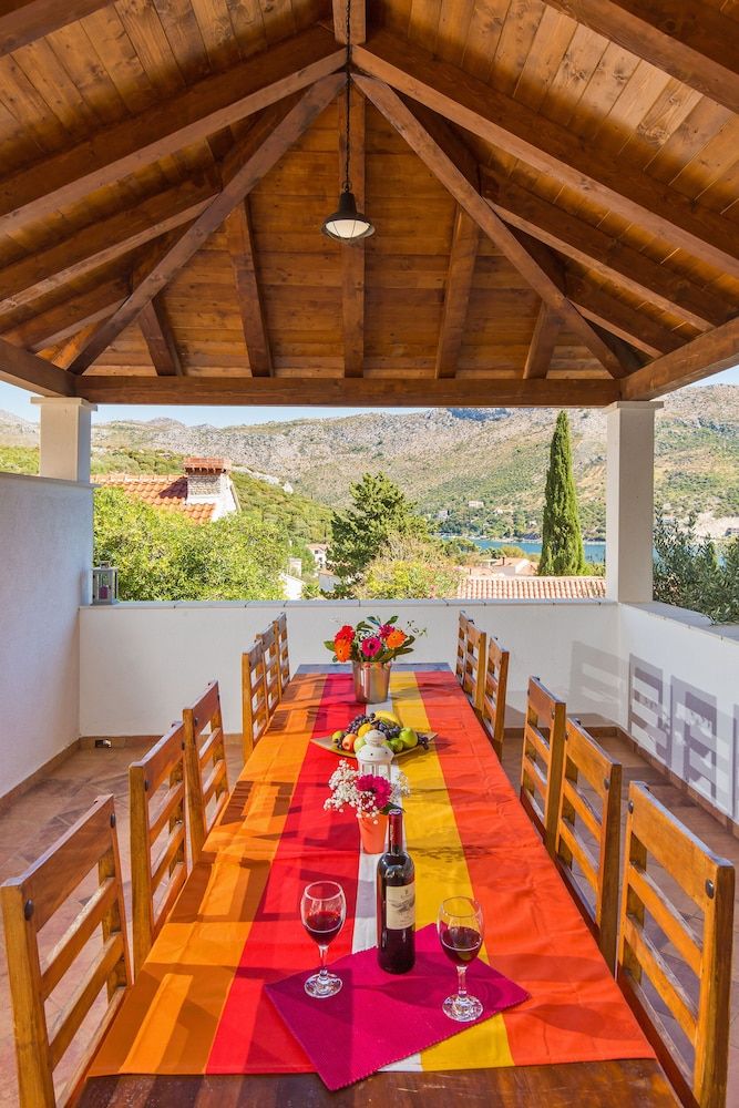 undefined Villa Imperial View