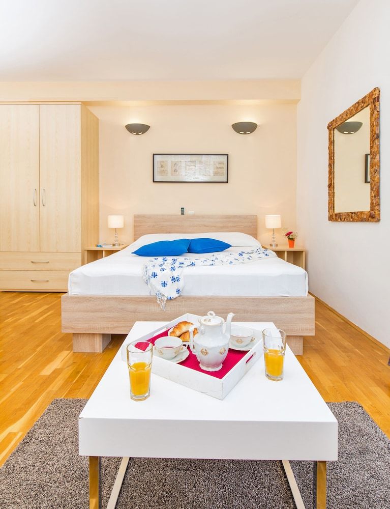 undefined Villa Imperial View 9