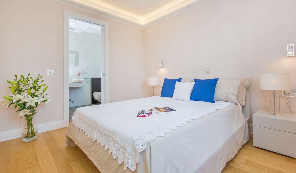 undefined Villa Touran 10