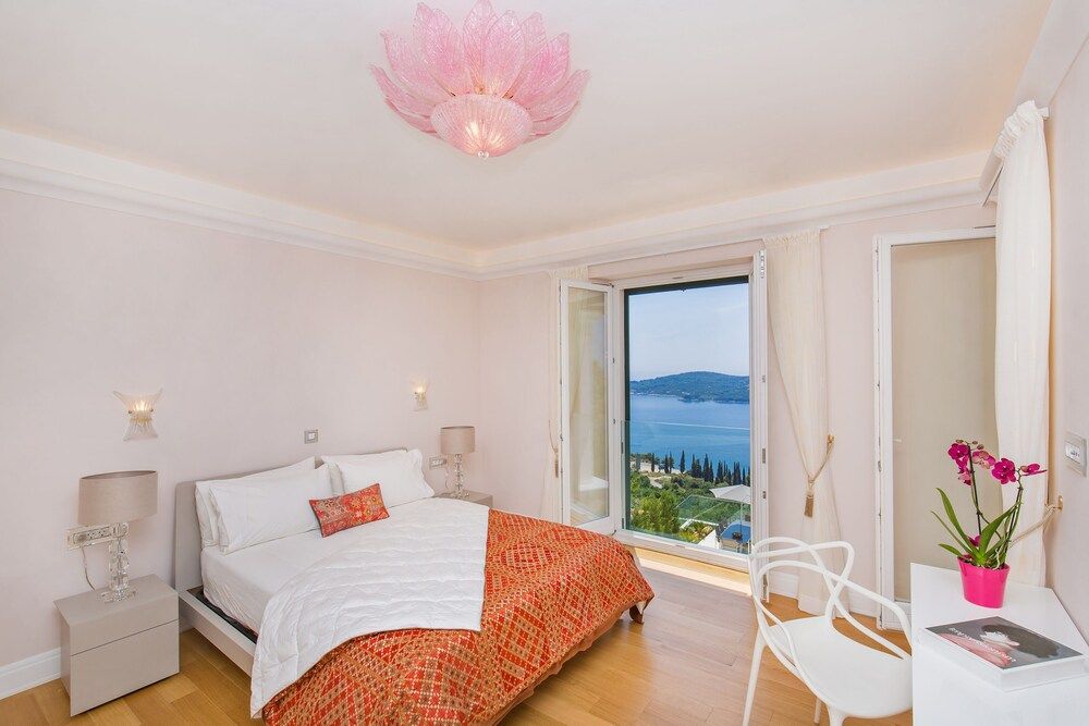 undefined Villa Touran