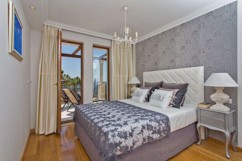 Luxury Villa Dolce Vita with Pool Luxury Villa, Private Pool 6