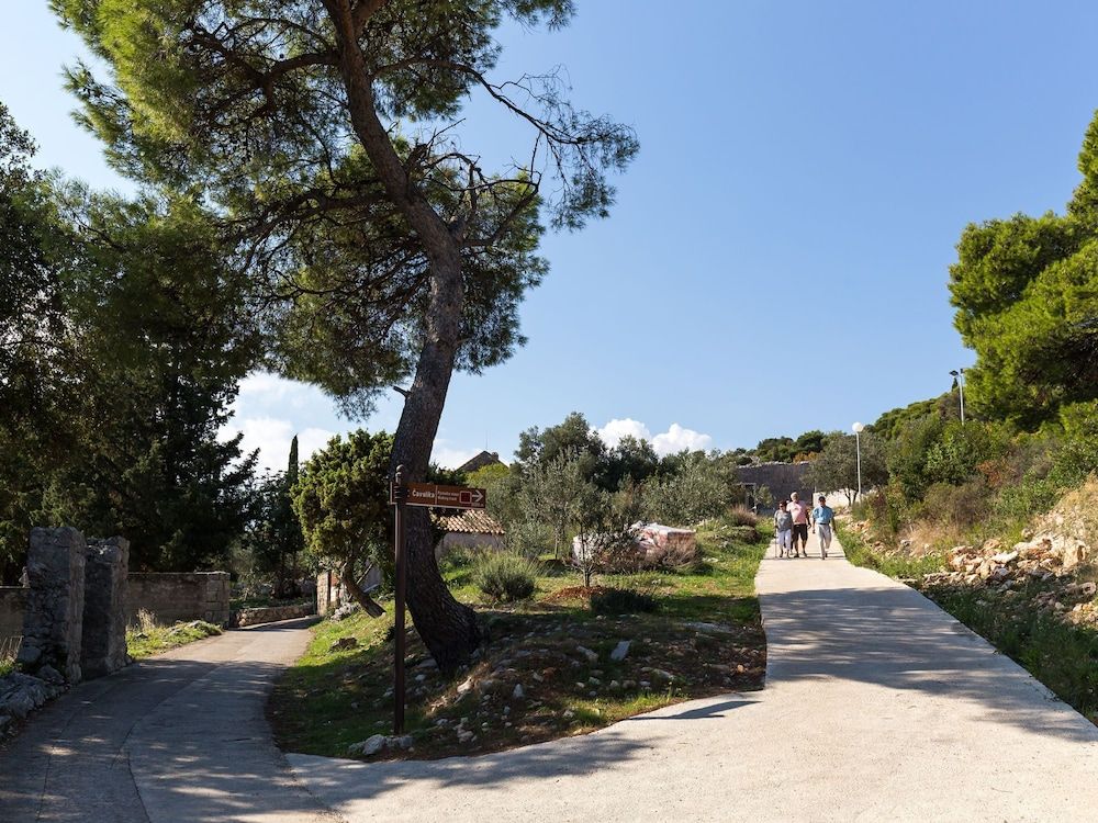 undefined Cosy Villa in Kolocep With Garden