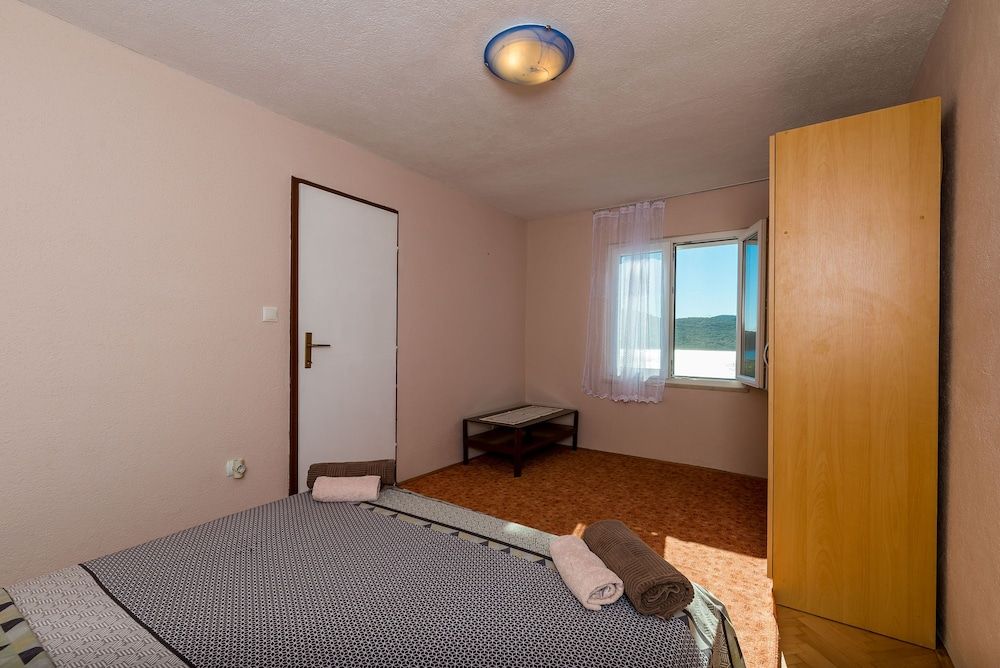 undefined Apartment Angelina