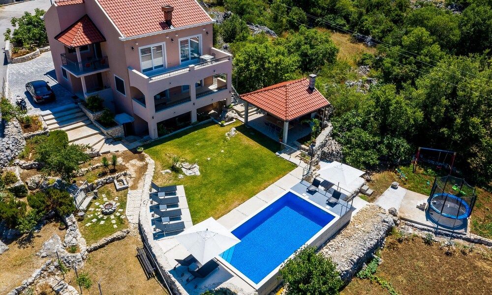 undefined Villa Majkovica 7
