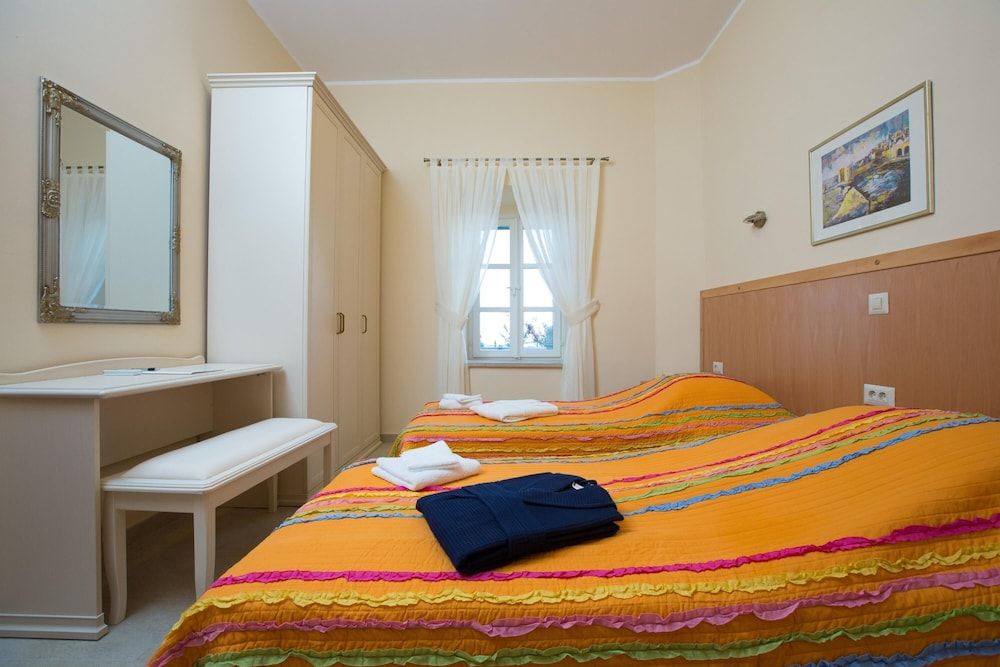 undefined Luxury Panorama Villa Dia 7