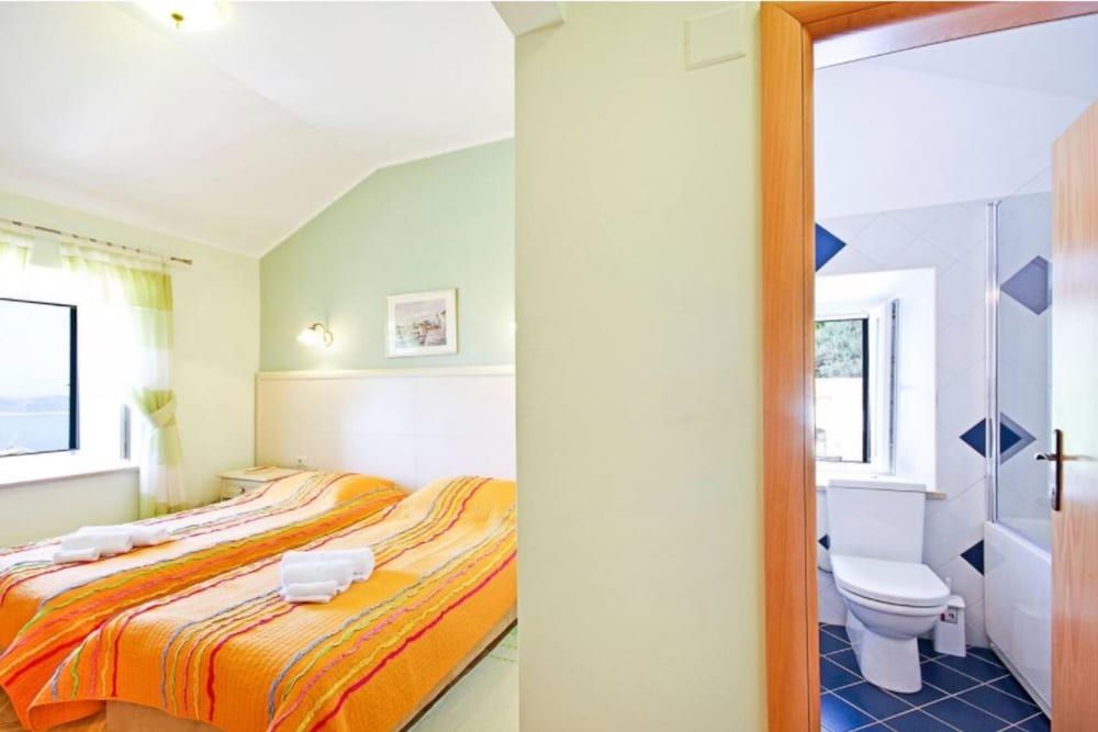 undefined Luxury Panorama Villa Dia 8