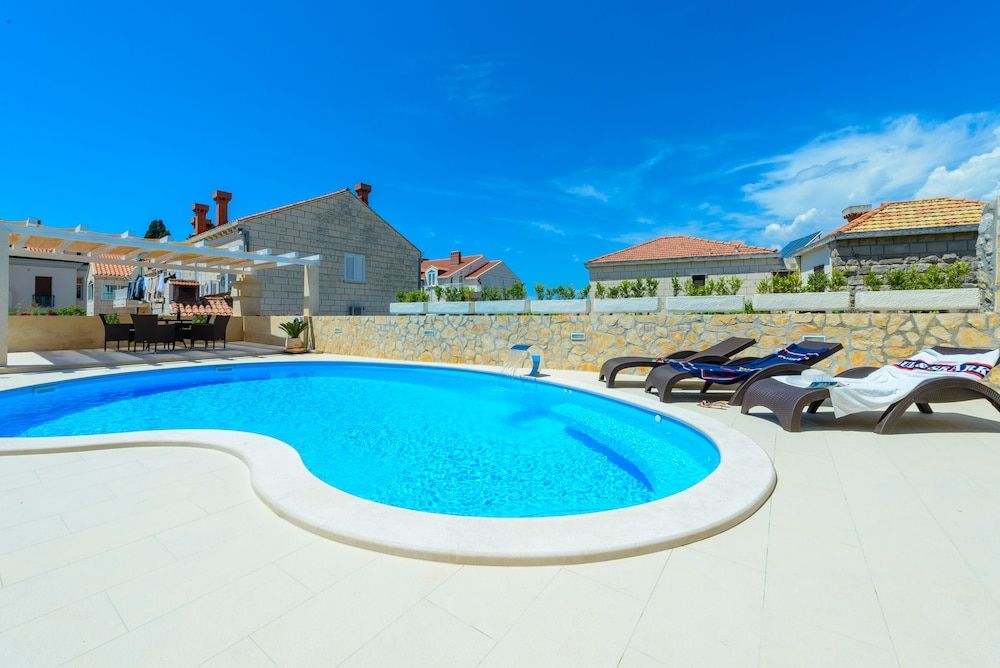 undefined Villa Ida 10