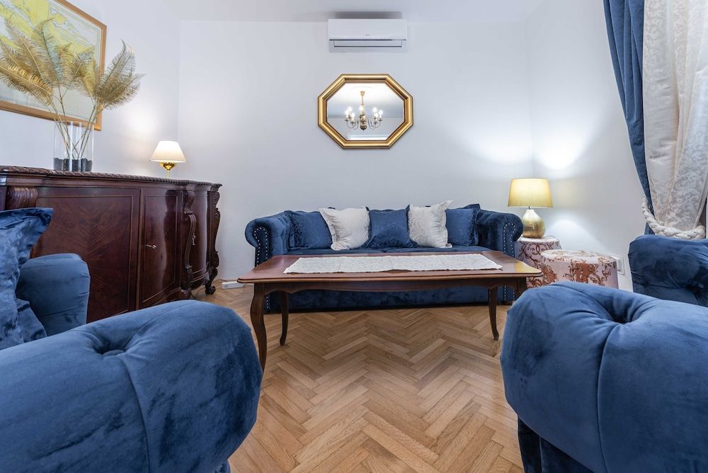 Villa Ida Villa (Five-Bedroom Villa with Swimming Pool) 13