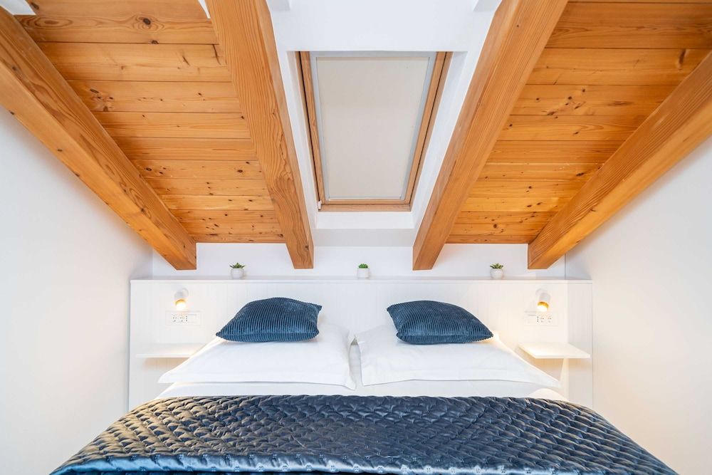 Villa Aura - Adult Only Studio (Duplex studio with Balcony and shared) 4