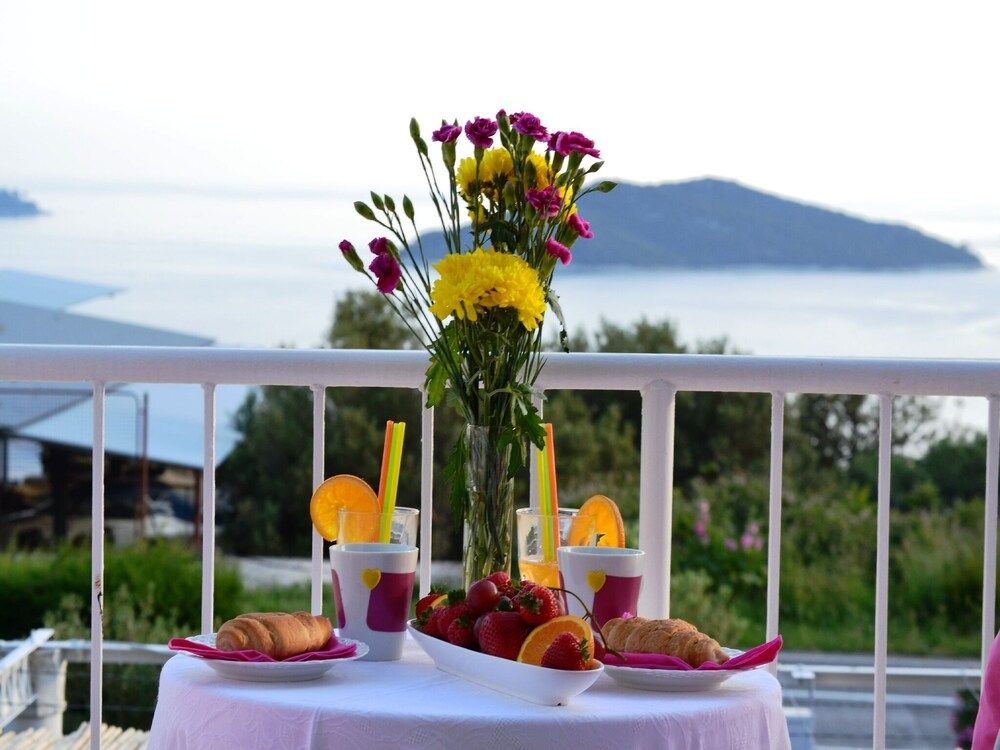 Villa Lina Villa (Five Bedroom Villa with Terrace and S) 10