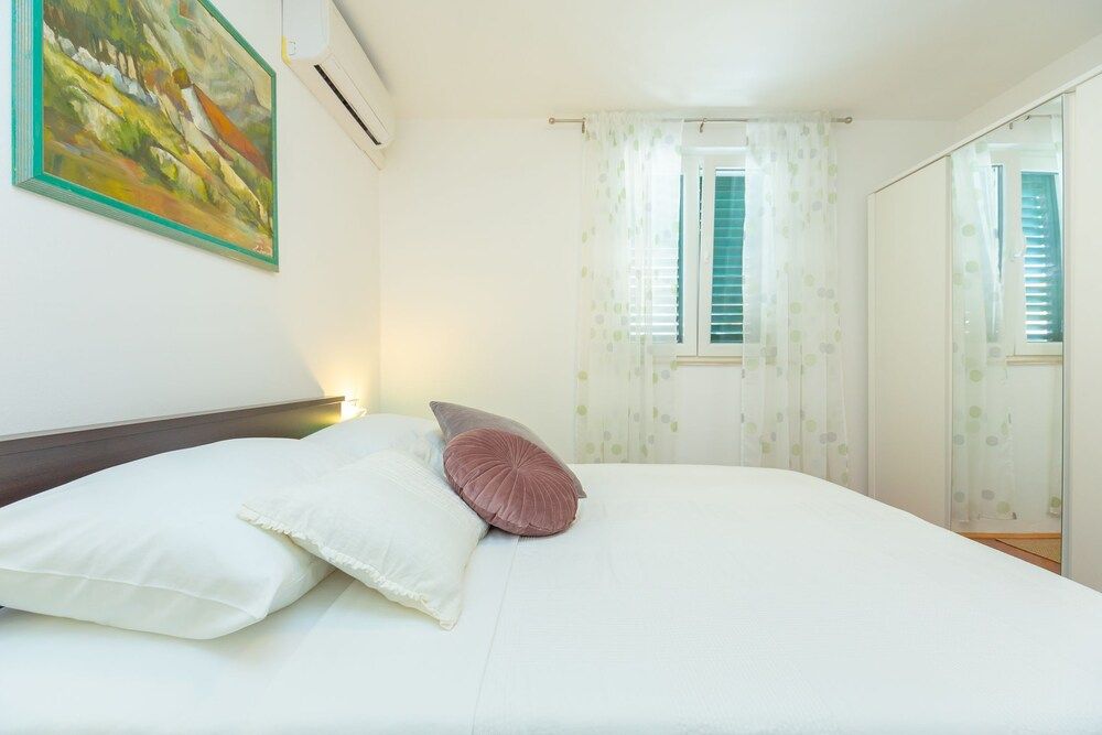 undefined Apartment Colette 8