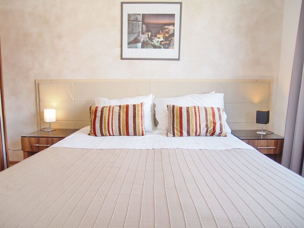 undefined Apartments Xandy 7