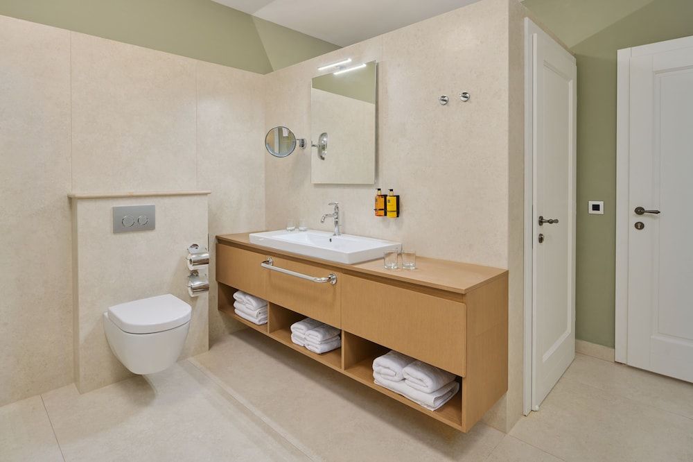 Palace Natali Family Suite 7