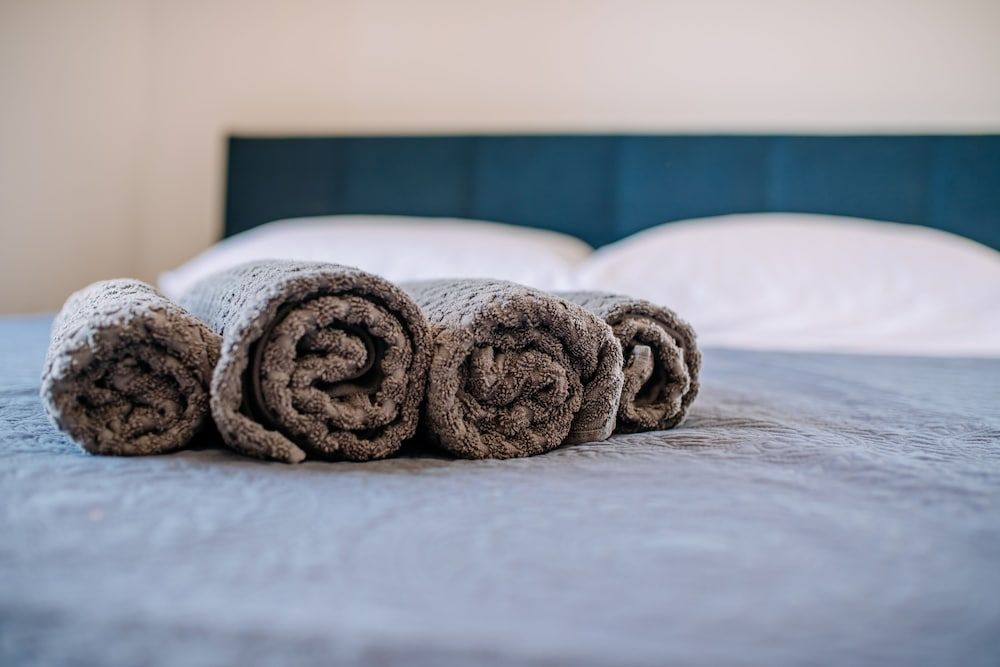 Art Deco Rooms by DuHomes Premium Room 11