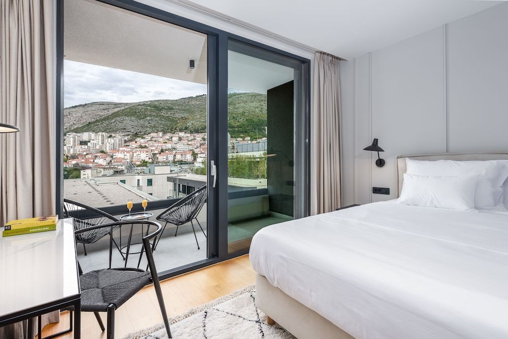 undefined City Residences 8