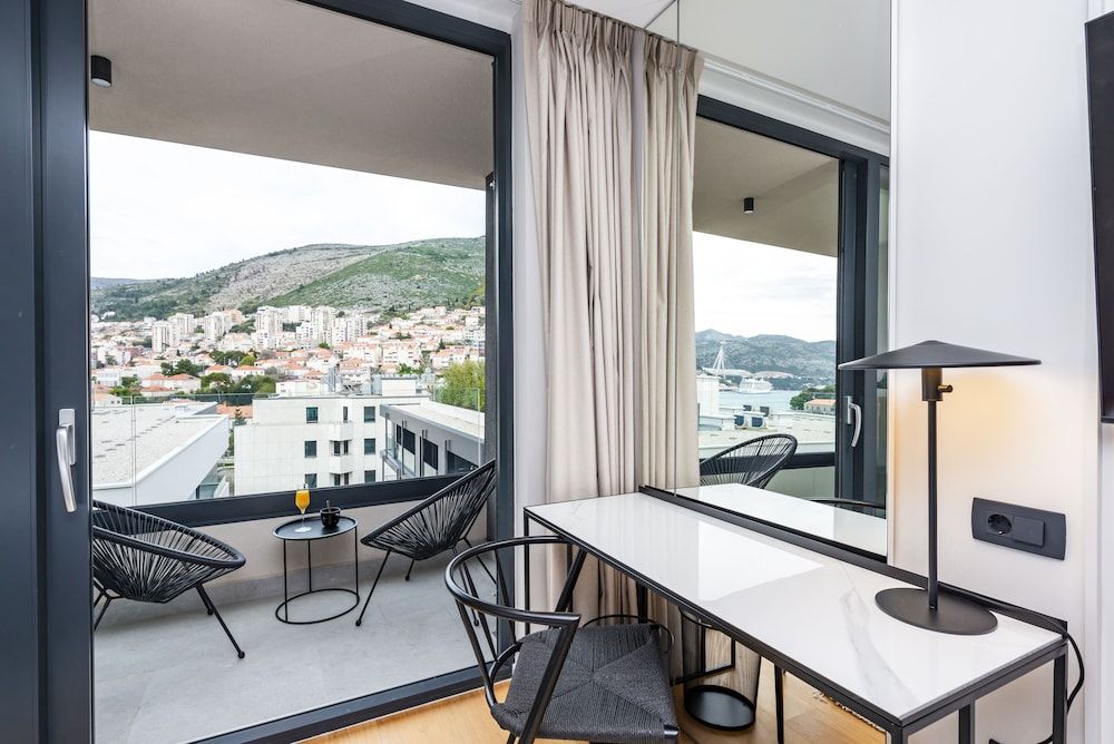 City Residences Superior Double Room, 1 King Bed 17