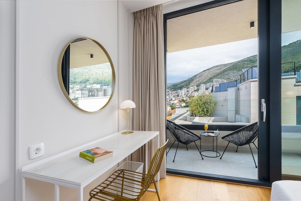 City Residences Superior Double Room, 1 King Bed 20