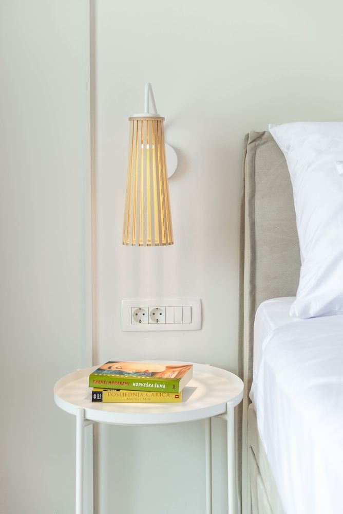 City Residences Deluxe Double Room, City View 19