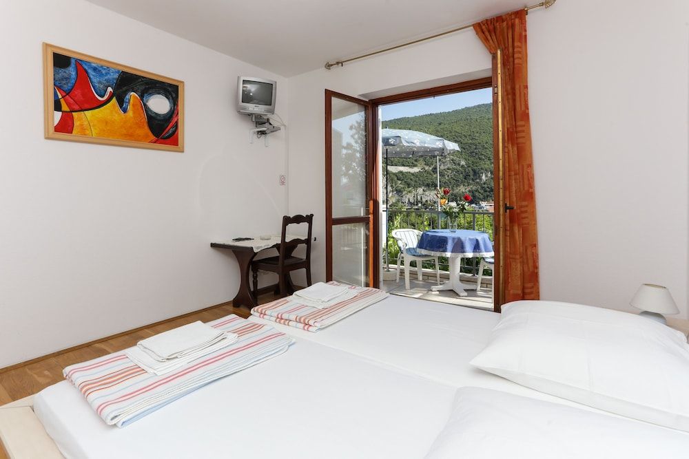 Villa Celenca Double Room, Sea View 2