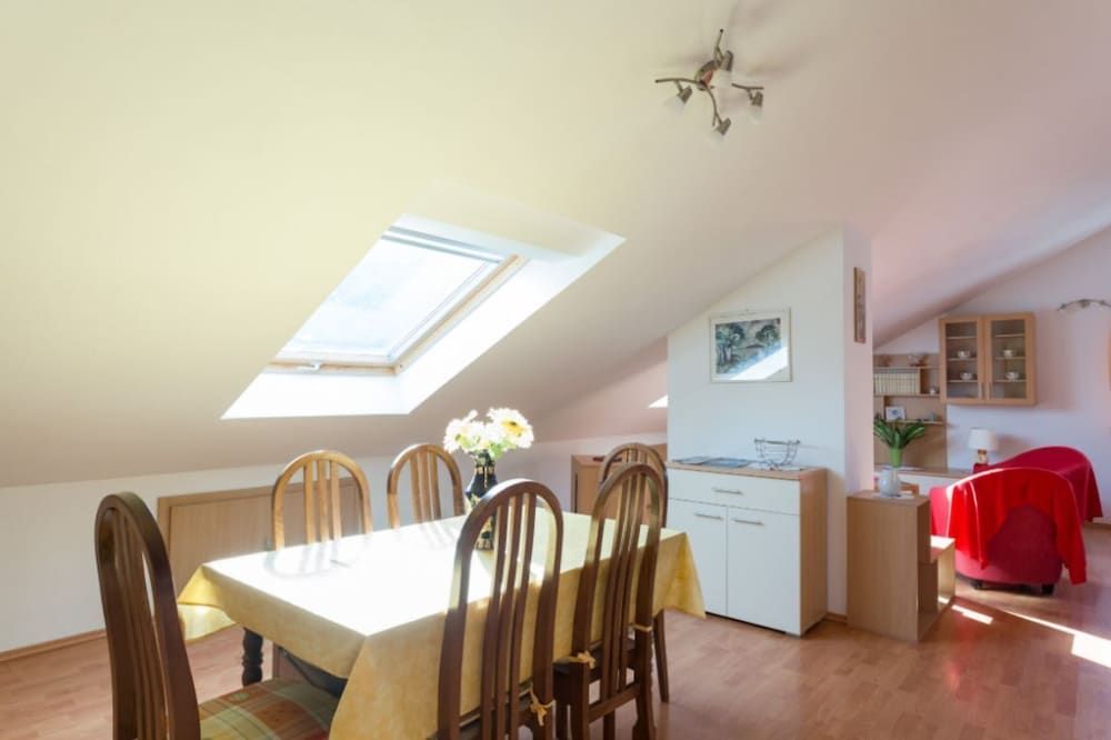 Villa Kety Apartments Deluxe Apartment 7