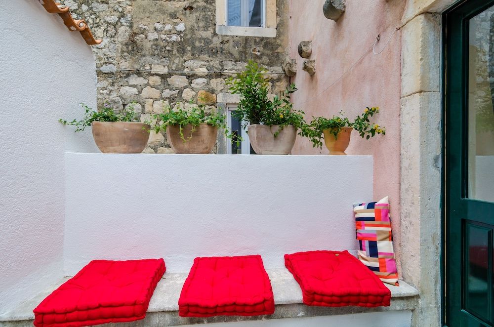 undefined Cinema View House 10