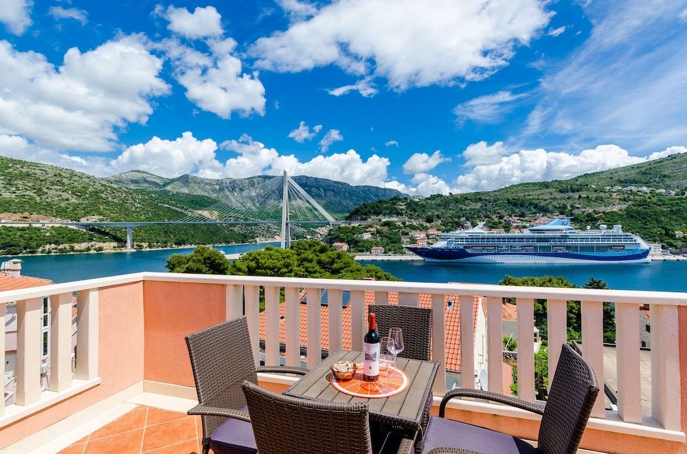 undefined Guest House Avdic