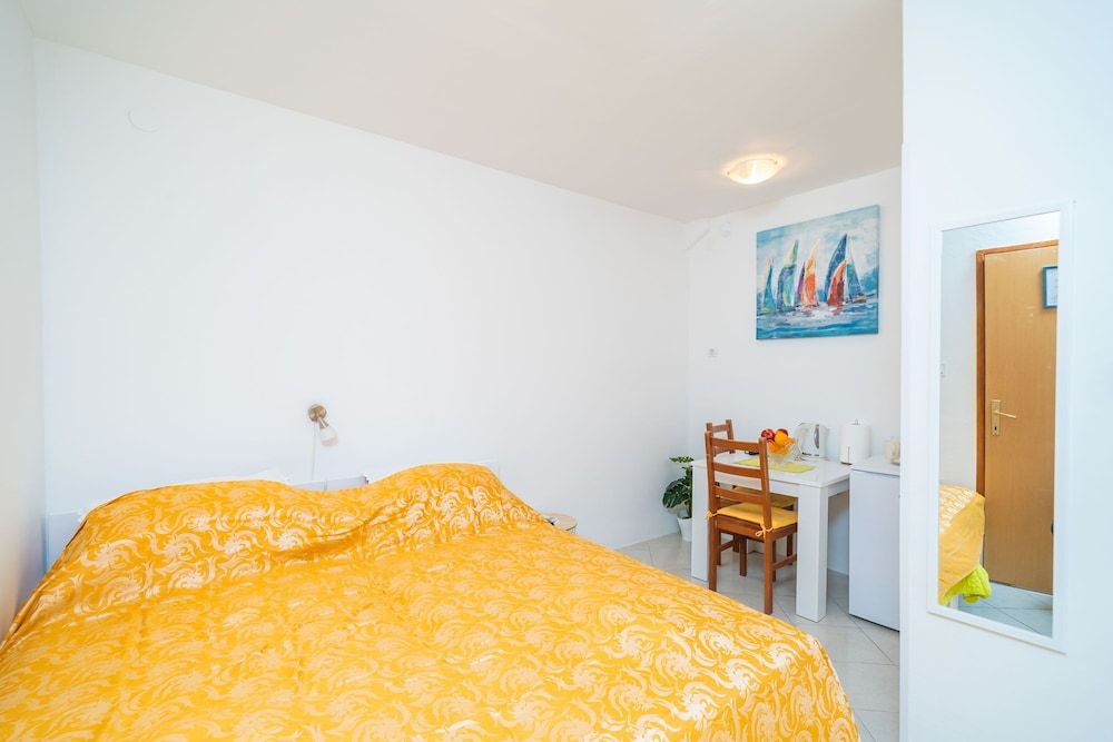 undefined Apartments Aurelia 3