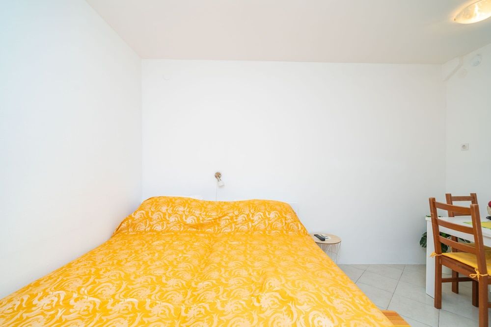 Apartments Aurelia Double or Twin Room 5