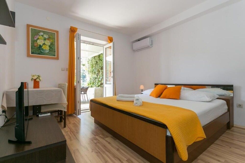 undefined Nika Room - Adults Only 9