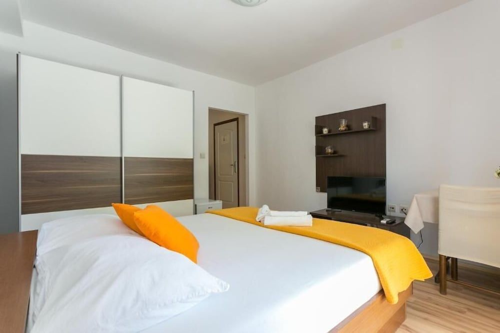 undefined Nika Room - Adults Only 8