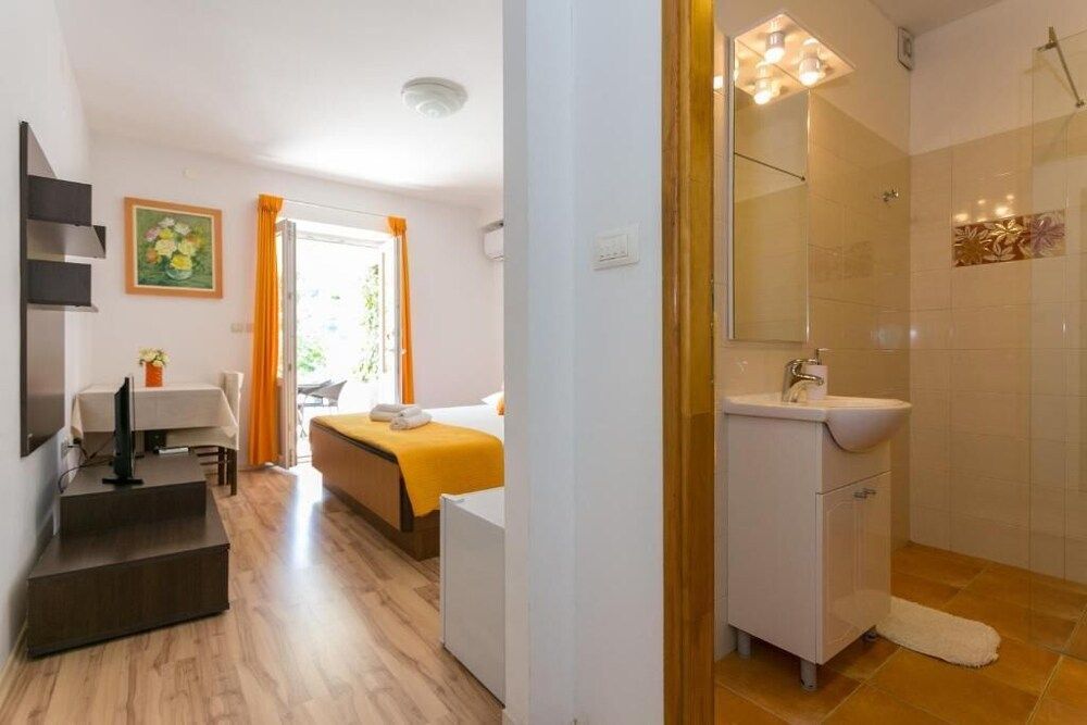 undefined Nika Room - Adults Only 7