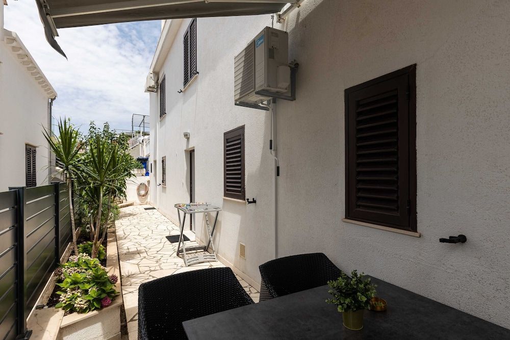 Guest House Kono Apartment, 2 Bedrooms 3