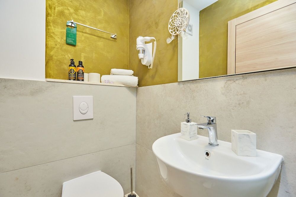 Boutique Villa Root Standard Loft, 1 Double Bed 4