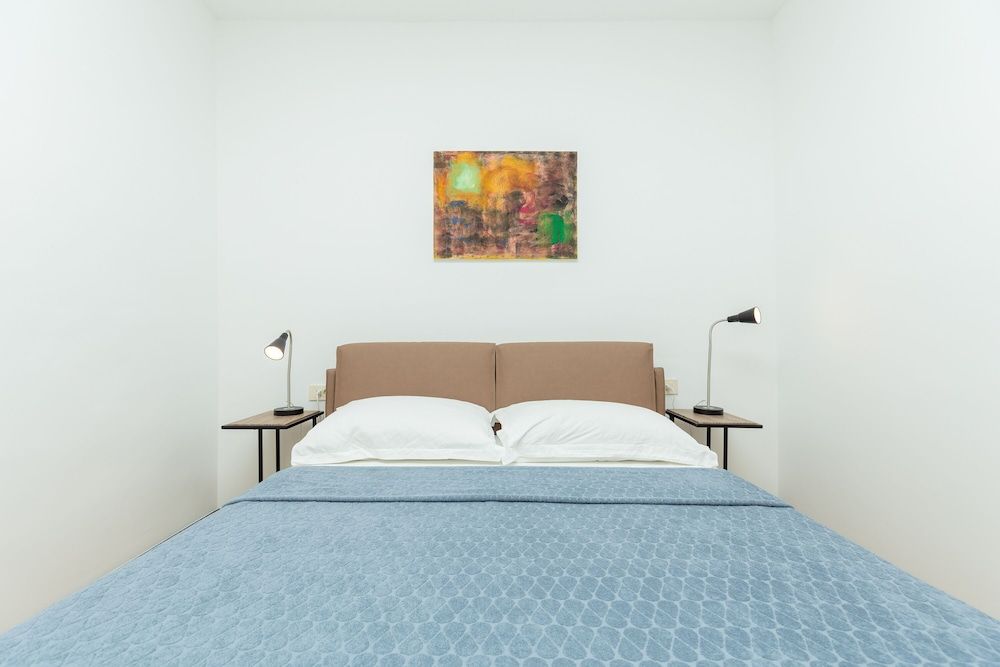 undefined Boutique Villa Root