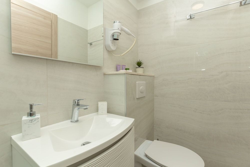 Boutique Villa Root Standard Room, 1 Double Bed, Sea View 7