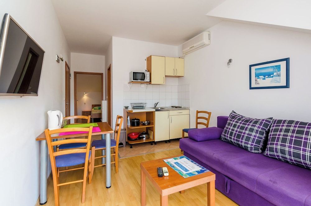 Apartmani Princ Hrvoje Apartment (Studio With Balcony) 4