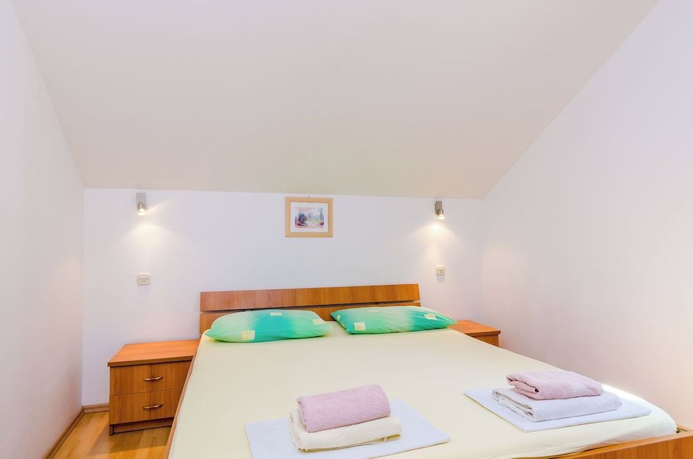 Apartmani Princ Hrvoje Apartment (Studio With Balcony) 3