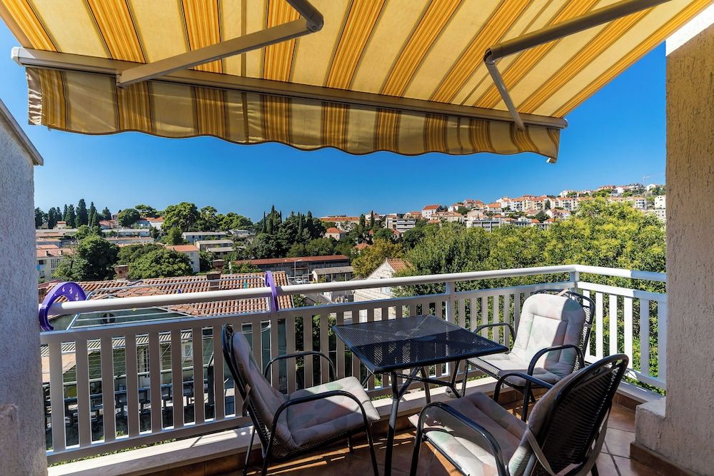 undefined Apartmani Princ Hrvoje 2