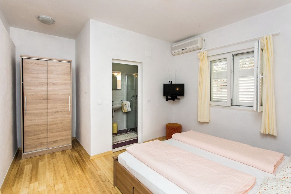 Guest House Oreb