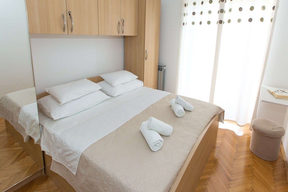 undefined Apartments Koncul 8