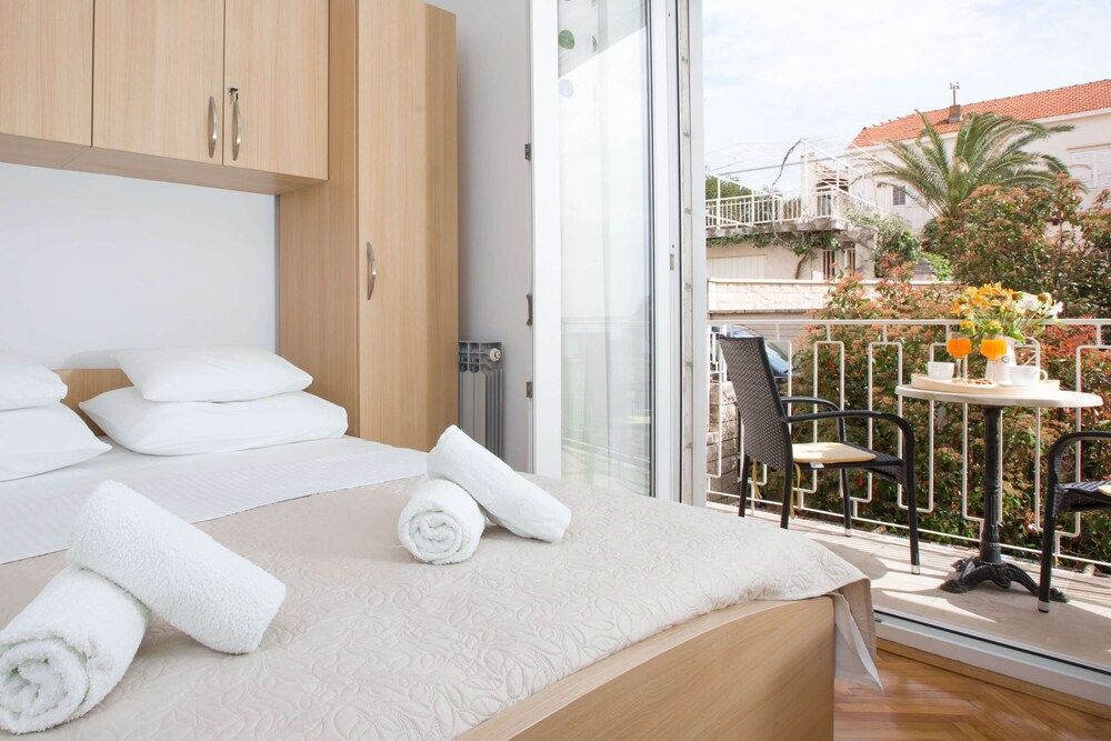 undefined Apartments Koncul 6