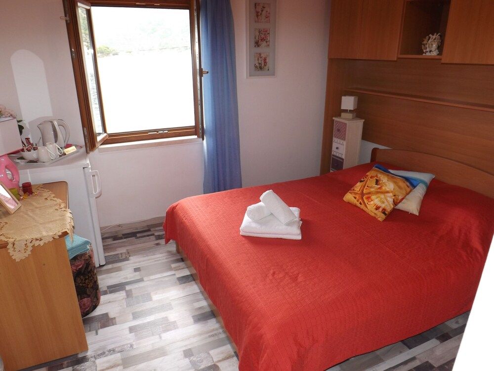 Villa Mali Raj Double Room, 1 Queen Bed 4