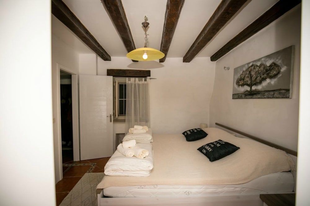 undefined Rooms Epidaurus 7