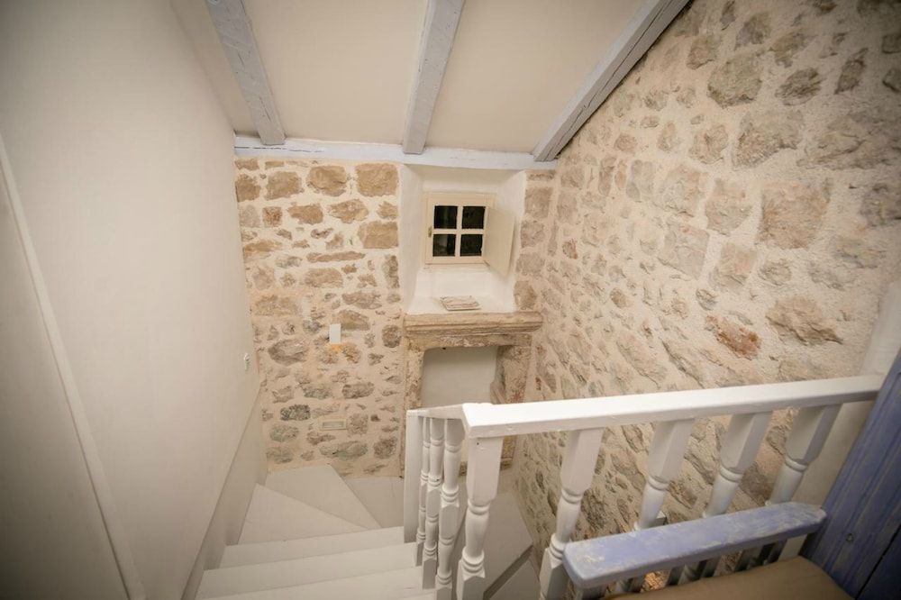 undefined Rooms Epidaurus 10