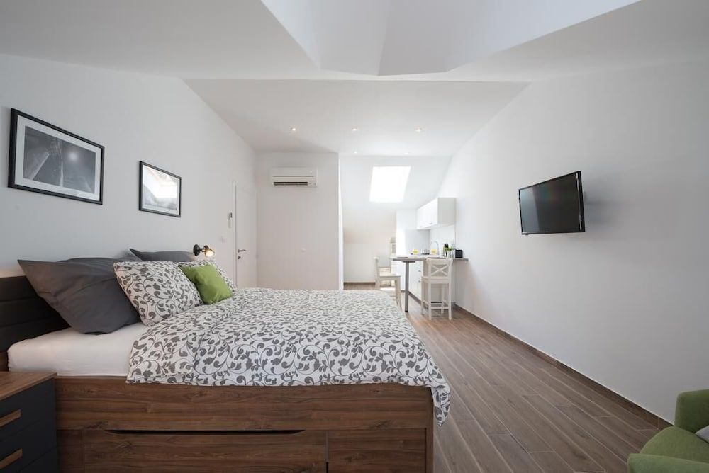 undefined Apartments Horizon