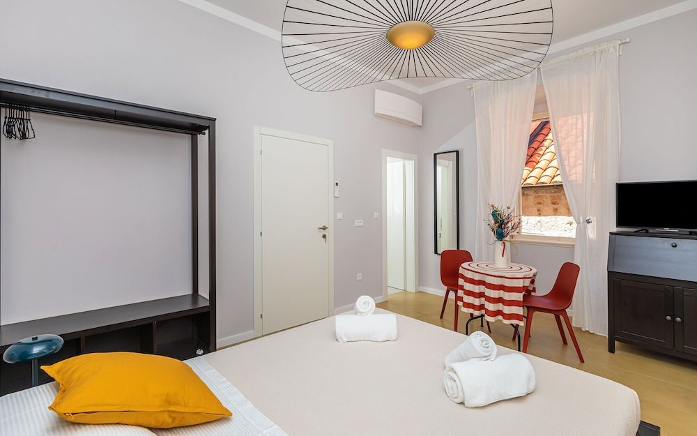 Cap rooms Design Room 23