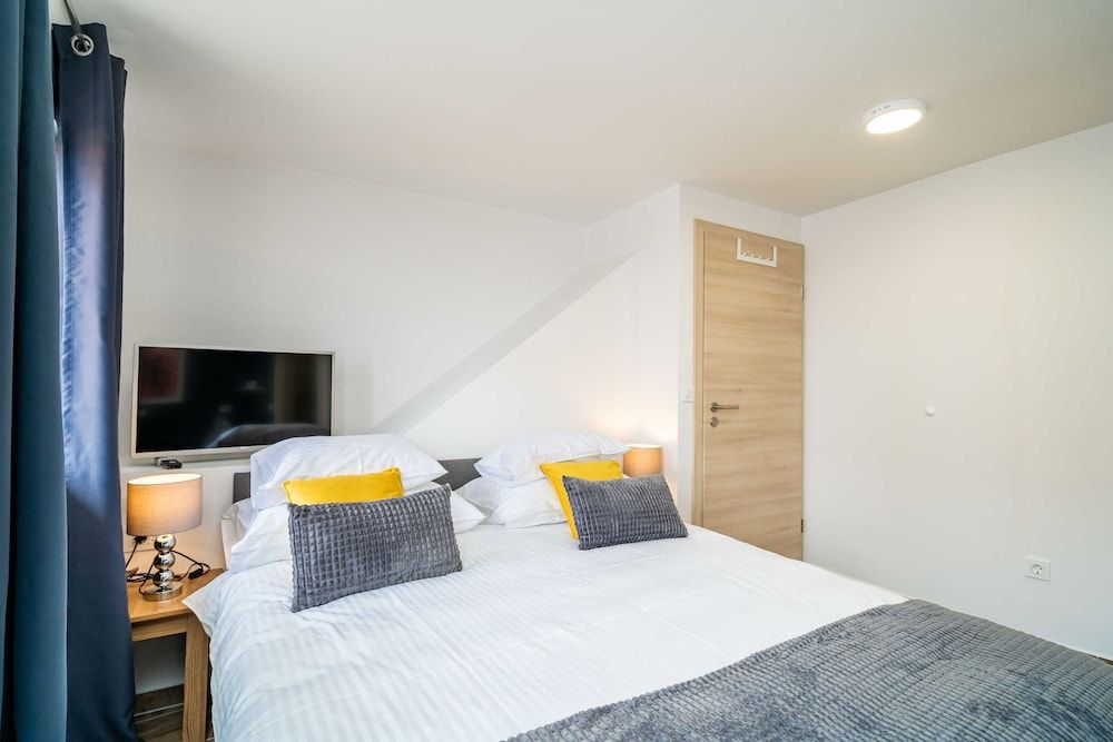 Argenta Rooms Double Room (Premium Double Room with Balcony) 7