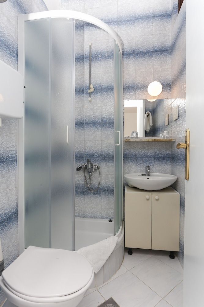 Lapad View Studio (Studio Apartment with Balcony and Sea) 10