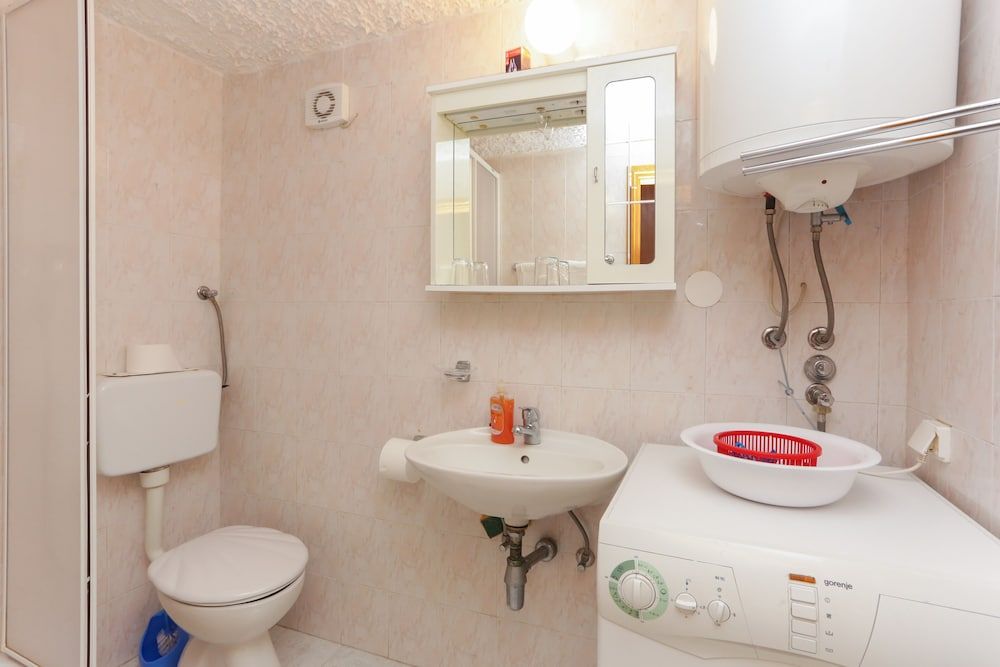 Lapad View Apartment (Duplex Economy Two Bedroom Apartment) 11