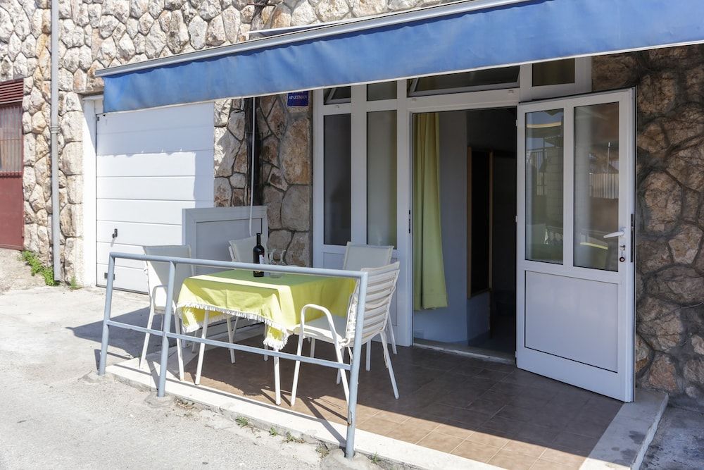 undefined Lapad View 4